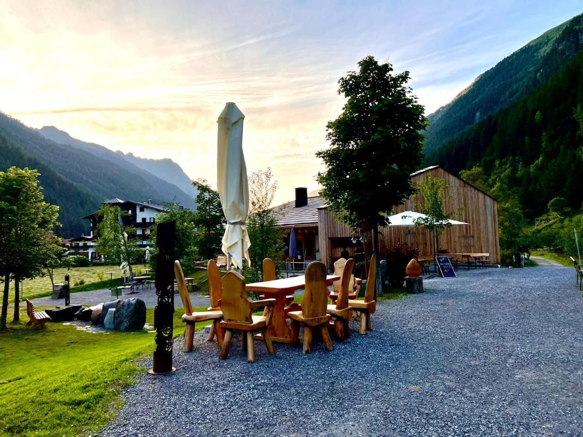 Appartamento Apart Onkl Sankt Leonhard im Pitztal Esterno foto